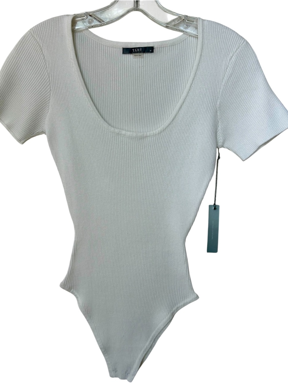 TART Ribbed Bodysuit White Short Sleeve Scoop Neck NWT Medium